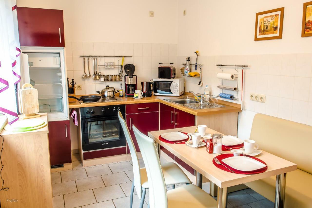 Schoene, Gemuetliche Wohnung Lipsia Esterno foto