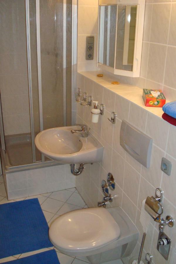 Schoene, Gemuetliche Wohnung Lipsia Esterno foto
